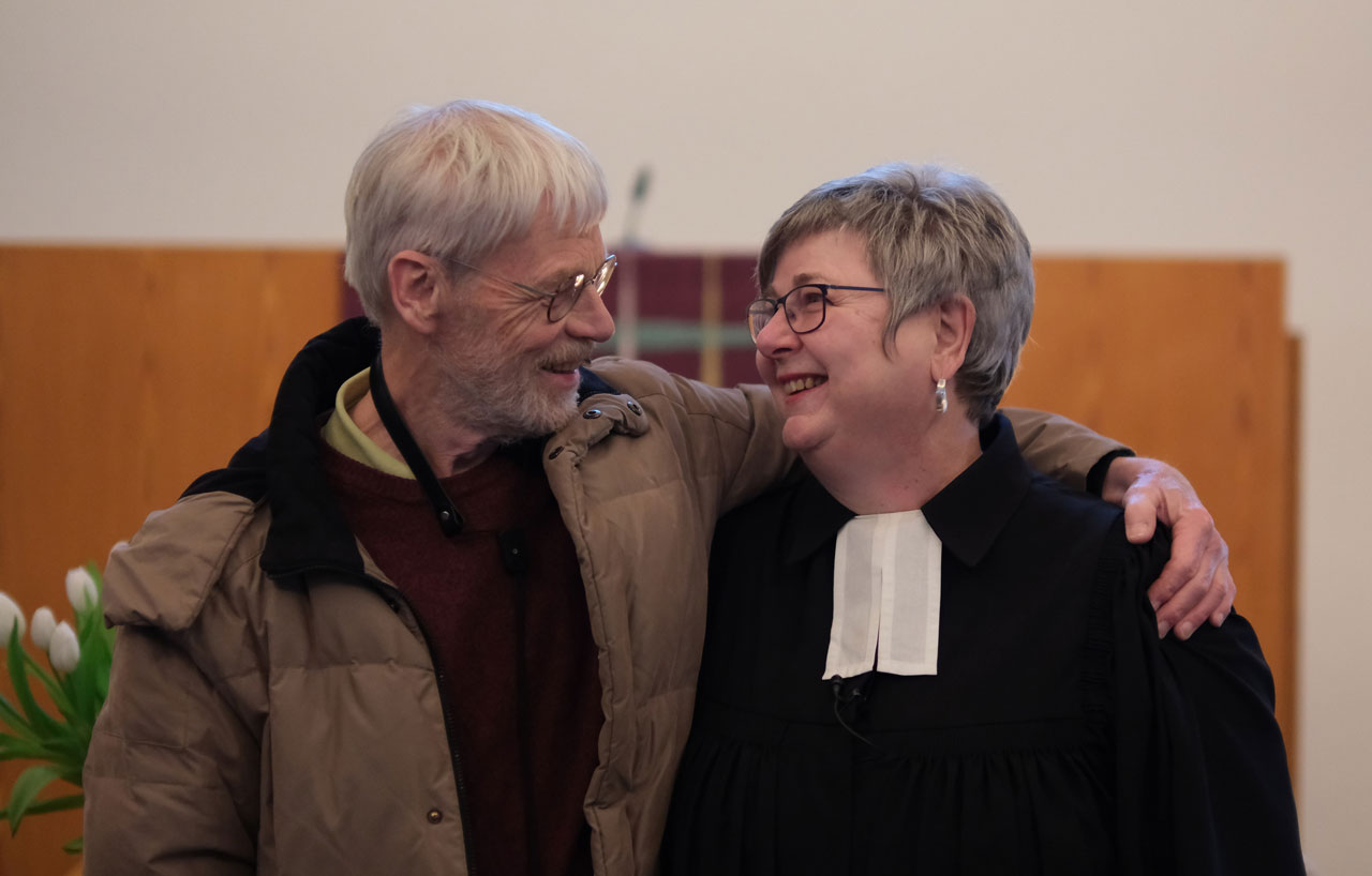 Wehmütig und glücklich Wehmütig und glücklich