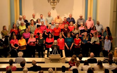 Buntes Programm von Musik 74