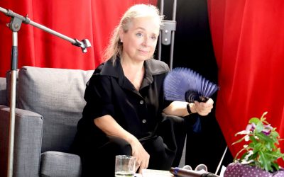 Bekannte Schauspielerin besucht ihre alte Heimat