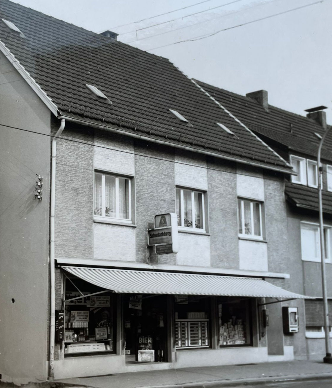 Es war einmal … Monhofs Kaffee, immer frischEs war einmal … Monhofs Kaffee, immer frisch Es war einmal ... Monhofs Kaffee, immer frisch